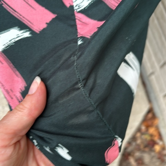 Mountain Warehouse Lightweight Green Pink and White Cap Sleeve Dress Sz 8 - Picture 9 of 10